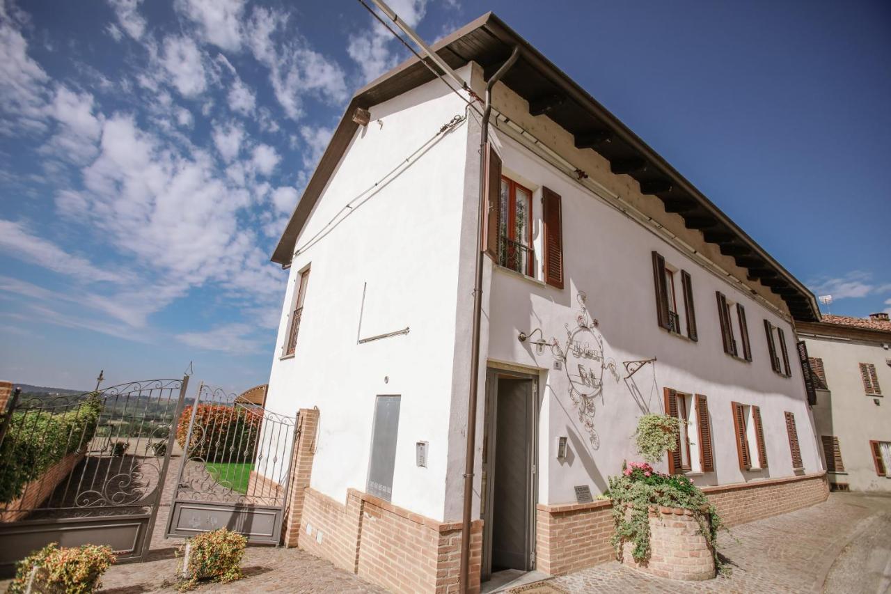 Il Pozzo Fiorito Apartamento Cossombrato Exterior foto