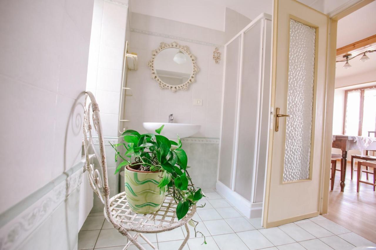 Il Pozzo Fiorito Apartamento Cossombrato Exterior foto