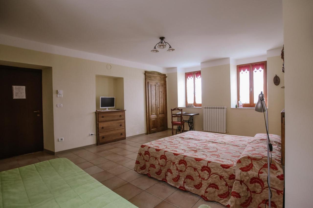 Il Pozzo Fiorito Apartamento Cossombrato Exterior foto