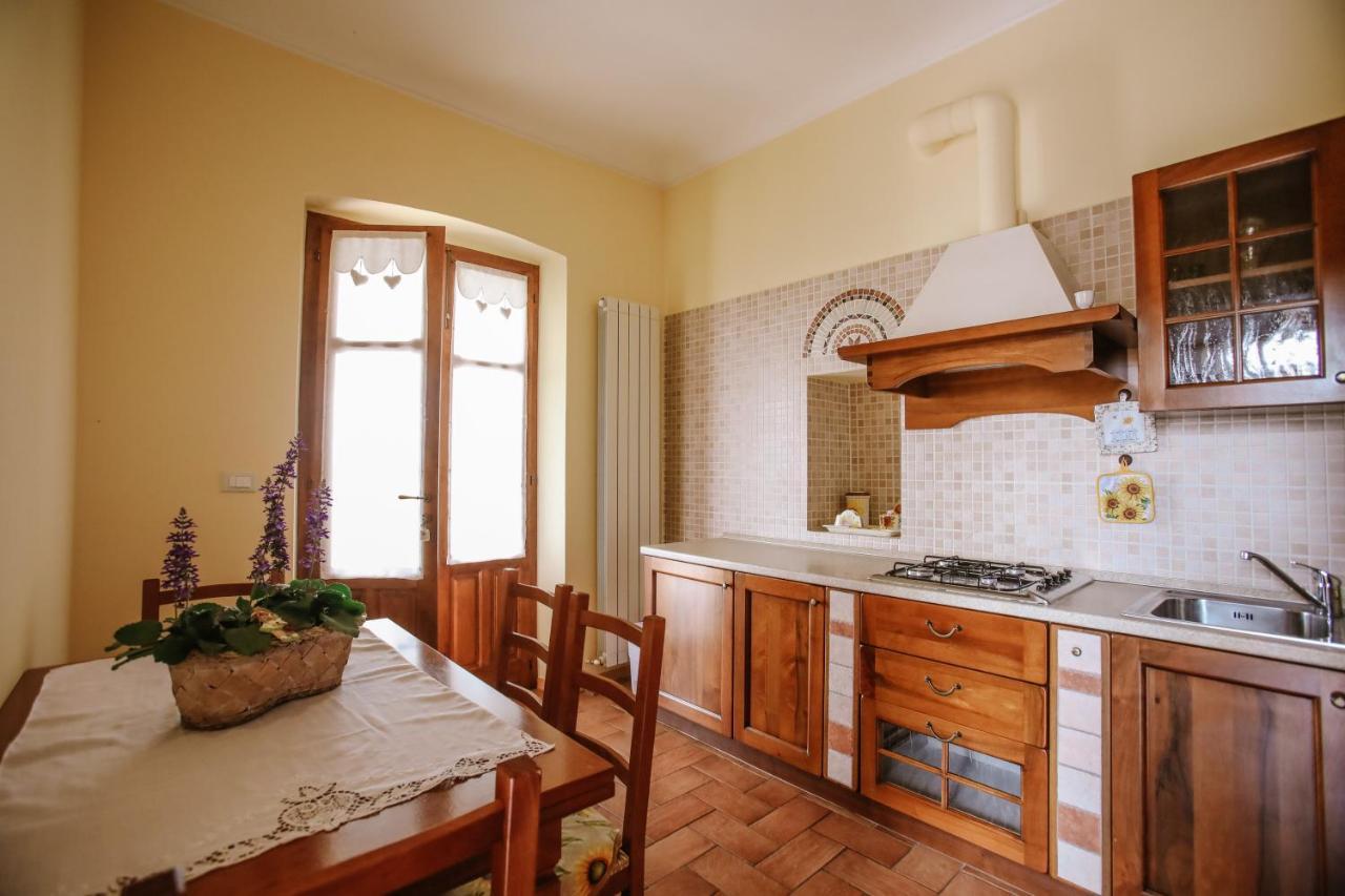 Il Pozzo Fiorito Apartamento Cossombrato Exterior foto