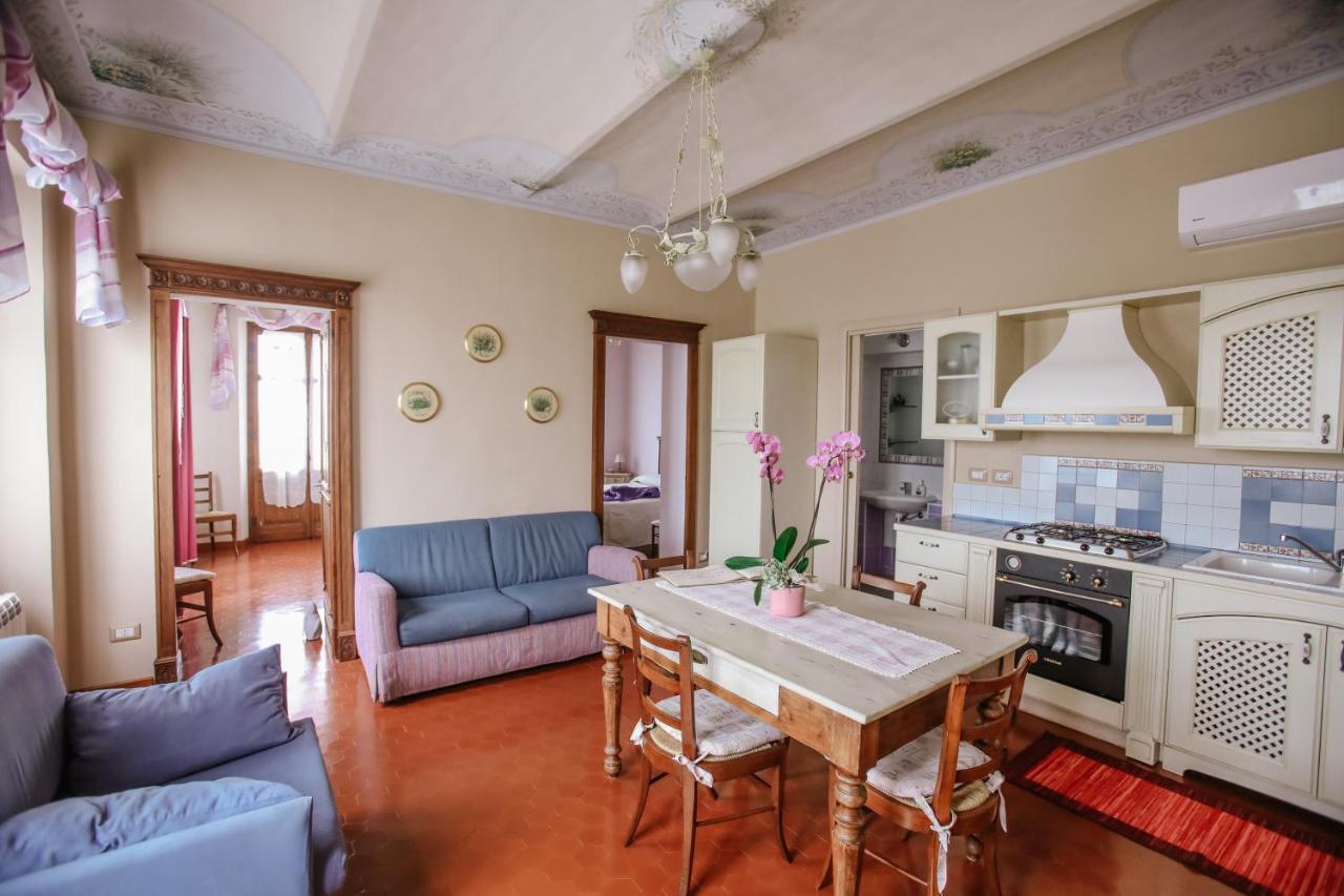 Il Pozzo Fiorito Apartamento Cossombrato Exterior foto