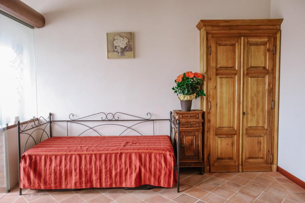 Il Pozzo Fiorito Apartamento Cossombrato Exterior foto